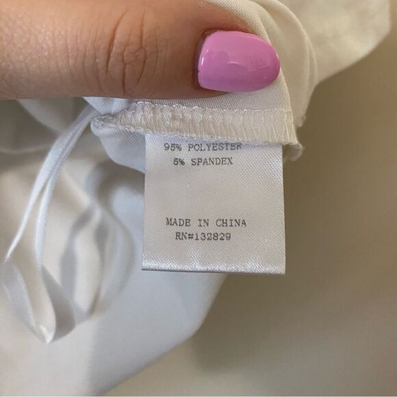 superdown kimber cut out top, revolve top - Picture 11 of 11